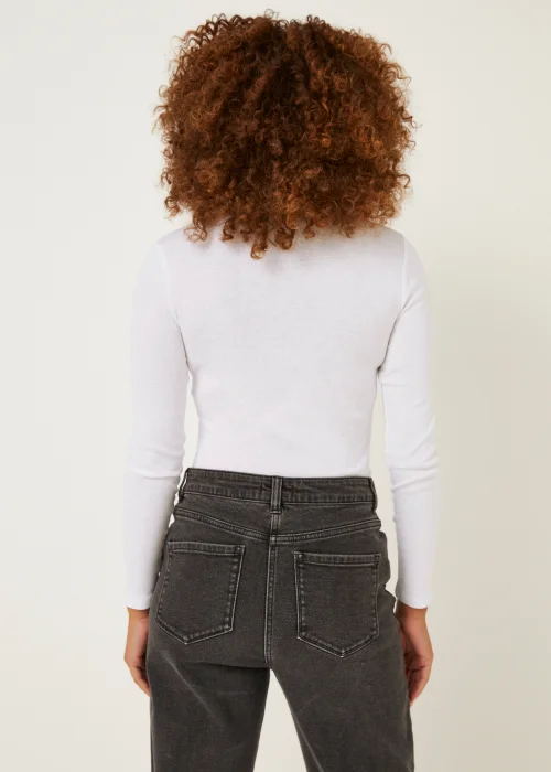 White Long Sleeve T-Shirt - 8 Image 1