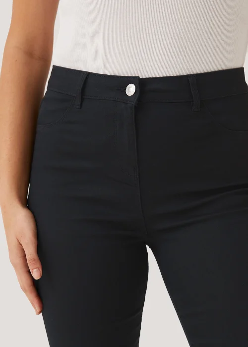 Kimmy Black Skinny Jeans - 8/L29 Image 3