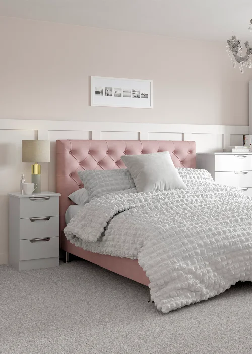 White Cotton Seersucker Duvet Set - Double Image 10