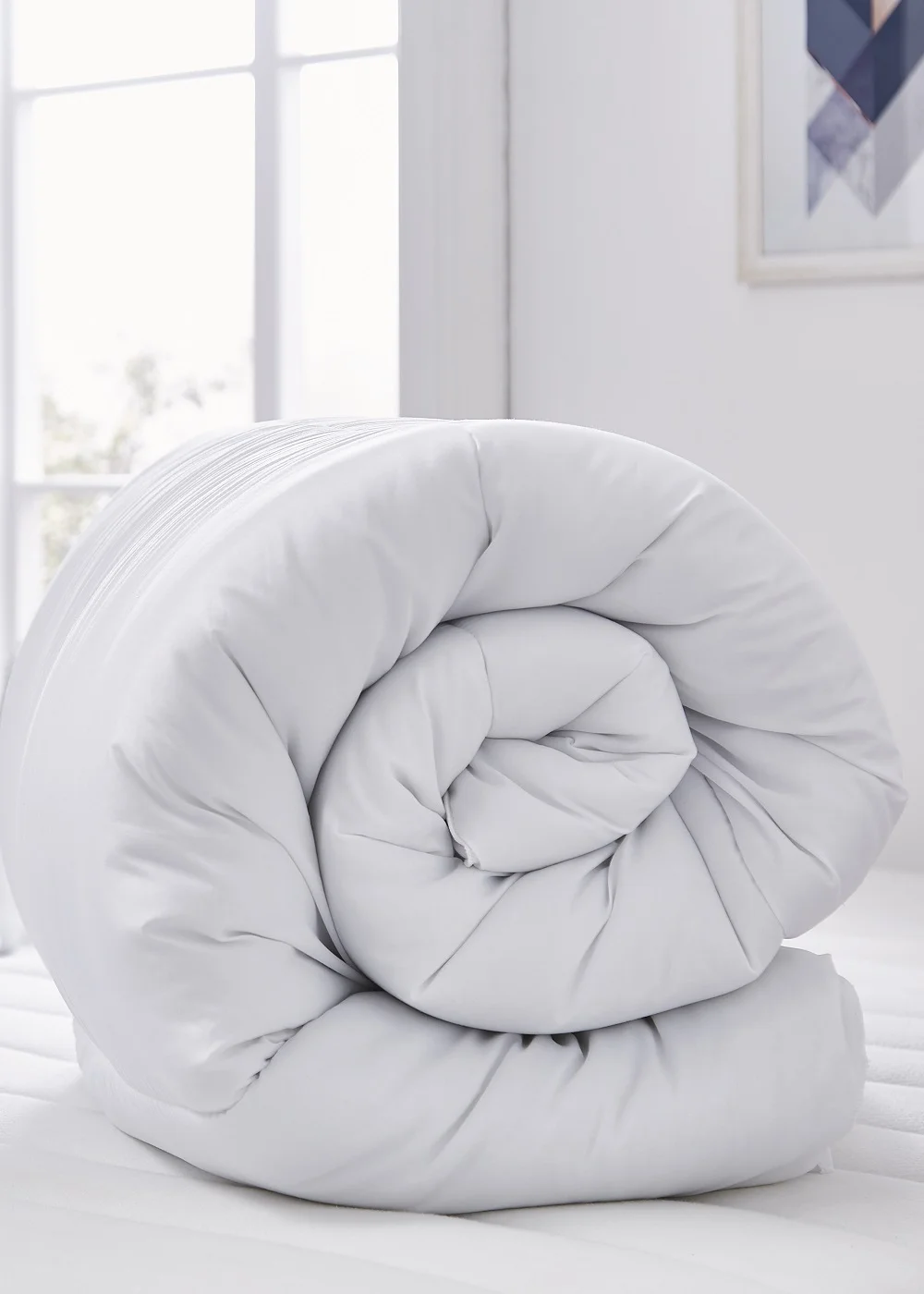 Silentnight Essentials Duvet (10.5 Tog) - Single Image 2