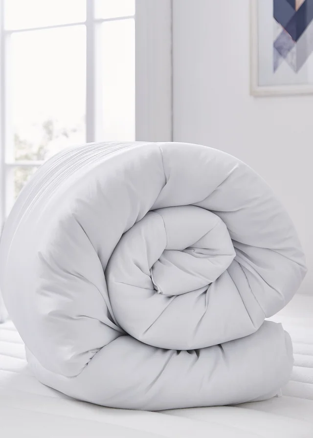 Silentnight Essentials Duvet (10.5 Tog)