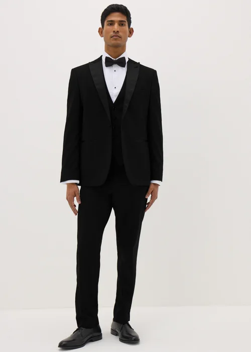 Taylor & Wright White Regular Fit Shirt & Bow Tie Set - 18 Collar Image 2