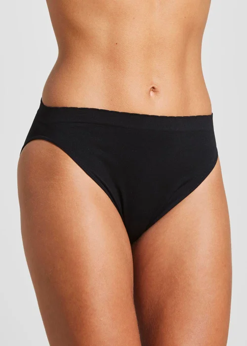 3 Pack Seamless High Leg Knickers - XL Image 2
