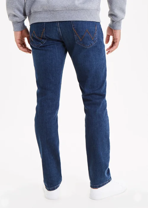 Wrangler Dark Wash Stretch Straight Fit Jeans - 30 R Image 2
