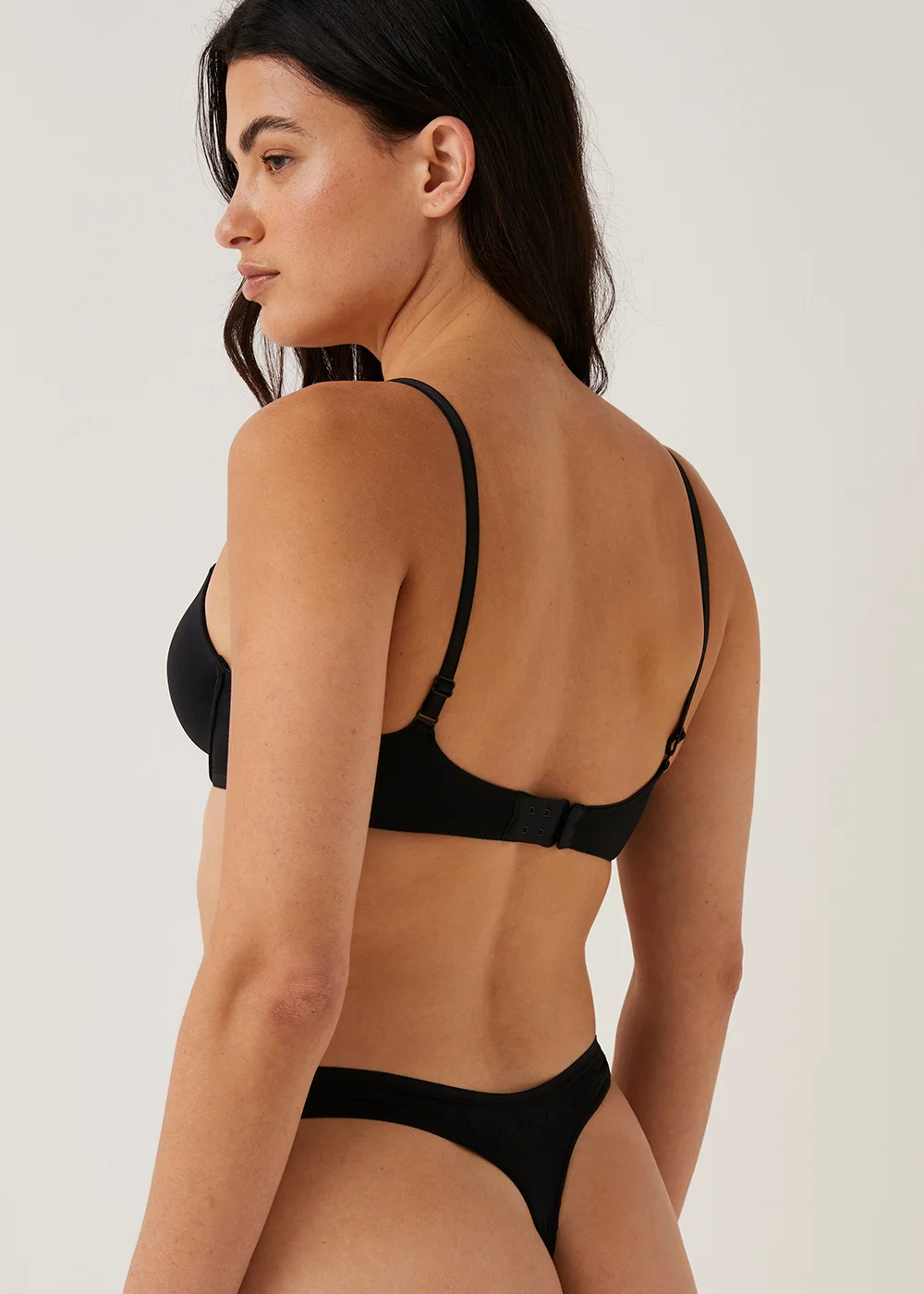 2 Pack Smooth T-Shirt Bras - 32A Image 3