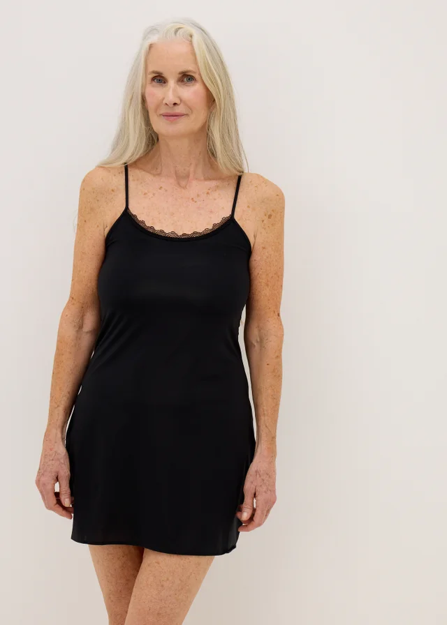 Black Full Slip