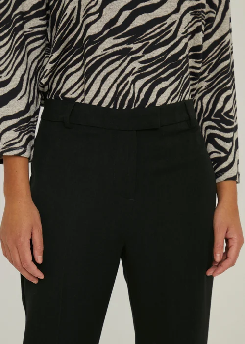 Et Vous Black Slim Fit Ankle Grazer Trousers (Long Length) - 8 Image 3
