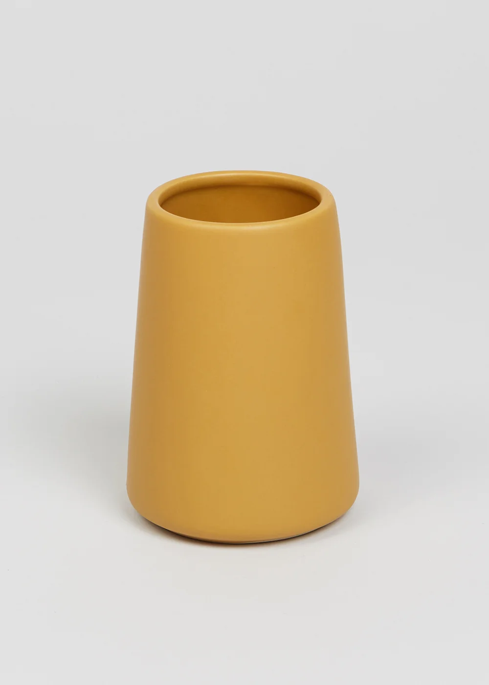 Chunky Ceramic Bathroom Tumbler (12cm x 9cm) Image 1
