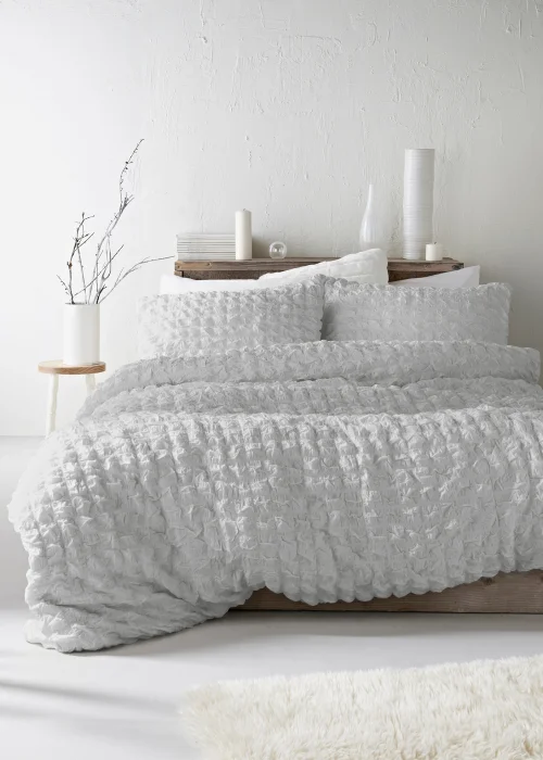 Grey Seersucker Duvet Cover - King Image 1