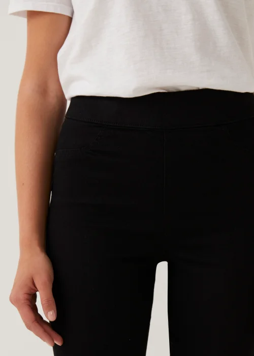 Rosie Black Push Up Jeggings - 8 Image 5