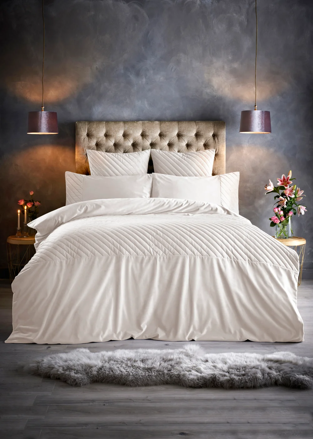 Farhi by Nicole Farhi White Quilted Velvet Duvet Cover - Double Image 1