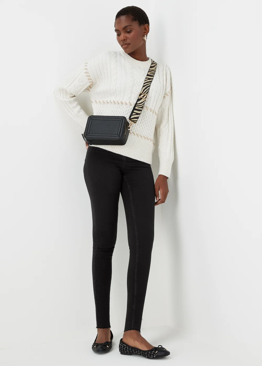 April Black Ankle Grazer Super Skinny Jeans (Long Length) - 8/L33 Image 4