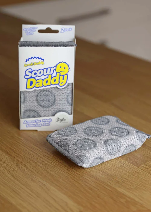 2 Pack Scour Daddy Scouring Pads Image 2