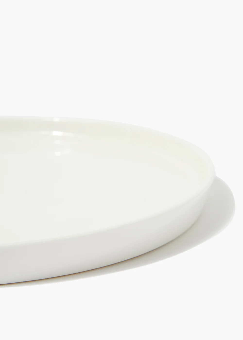 White Lipped Side Plate (20.5cm x 20.5cm) Image 2