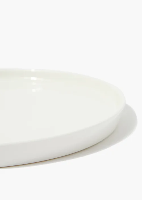 White Lipped Side Plate (20.5cm x 20.5cm) Image 2