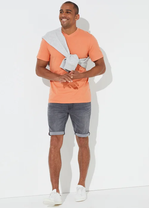 Peach Essential V-Neck T-Shirt - S Image 2