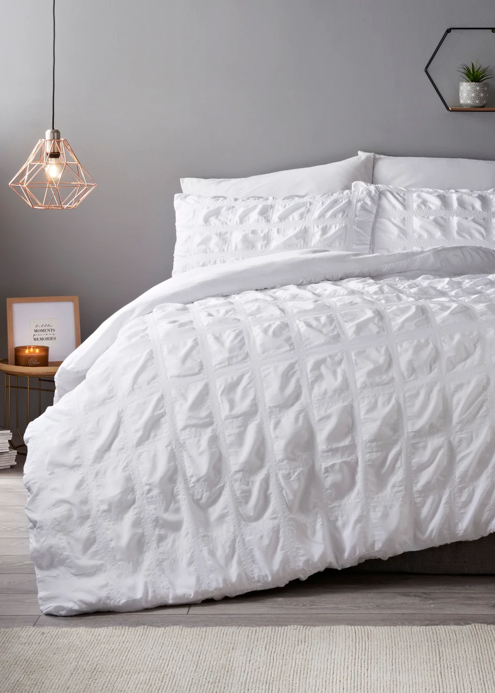 White Seersucker Duvet Cover - Double Image 1