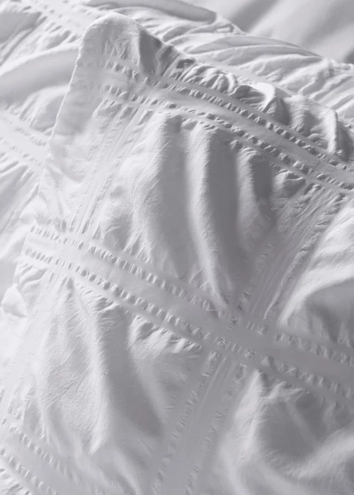 White Seersucker Duvet Cover - Double Image 4
