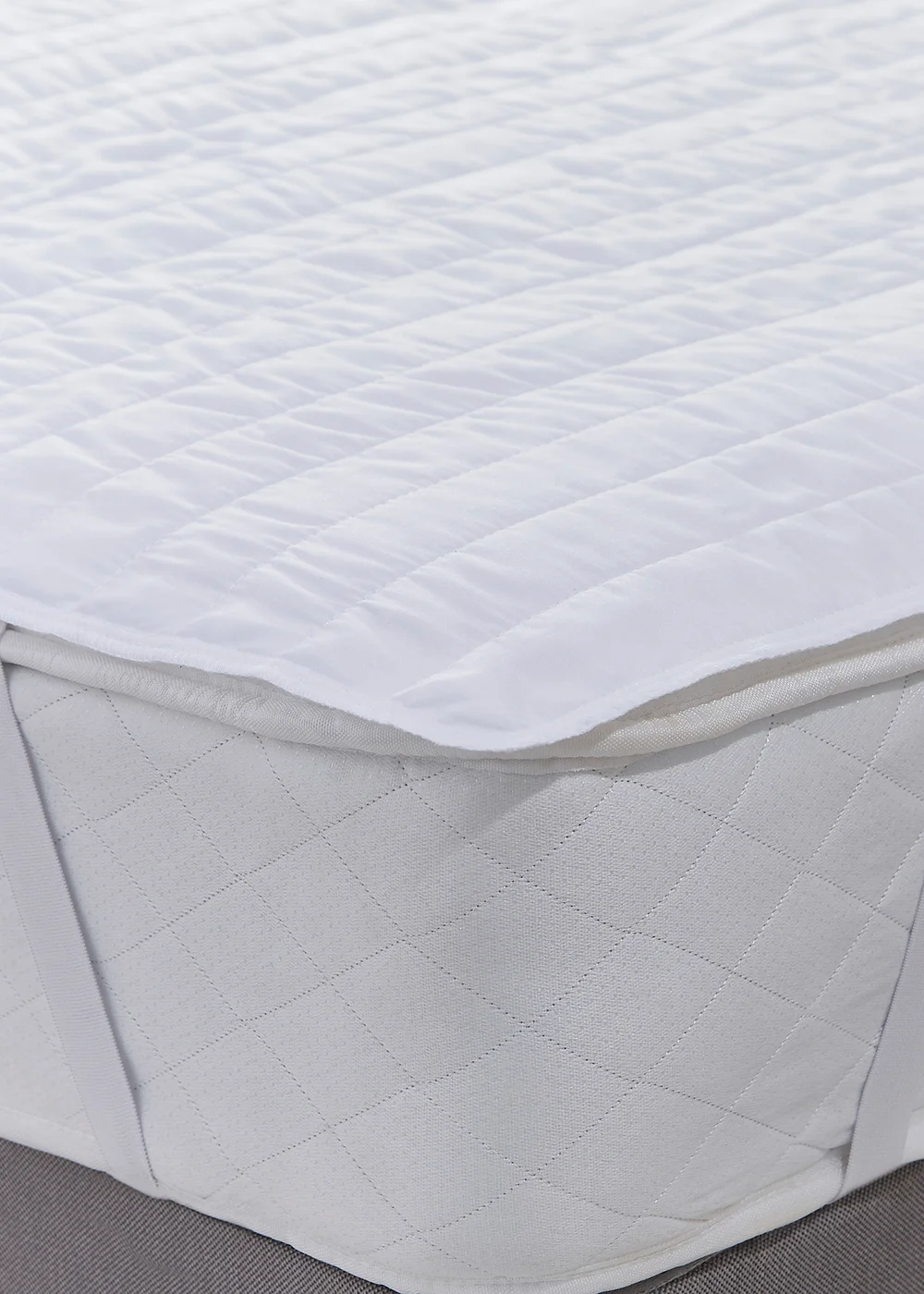 Silentnight Essentials Mattress Protector - Single Image 2