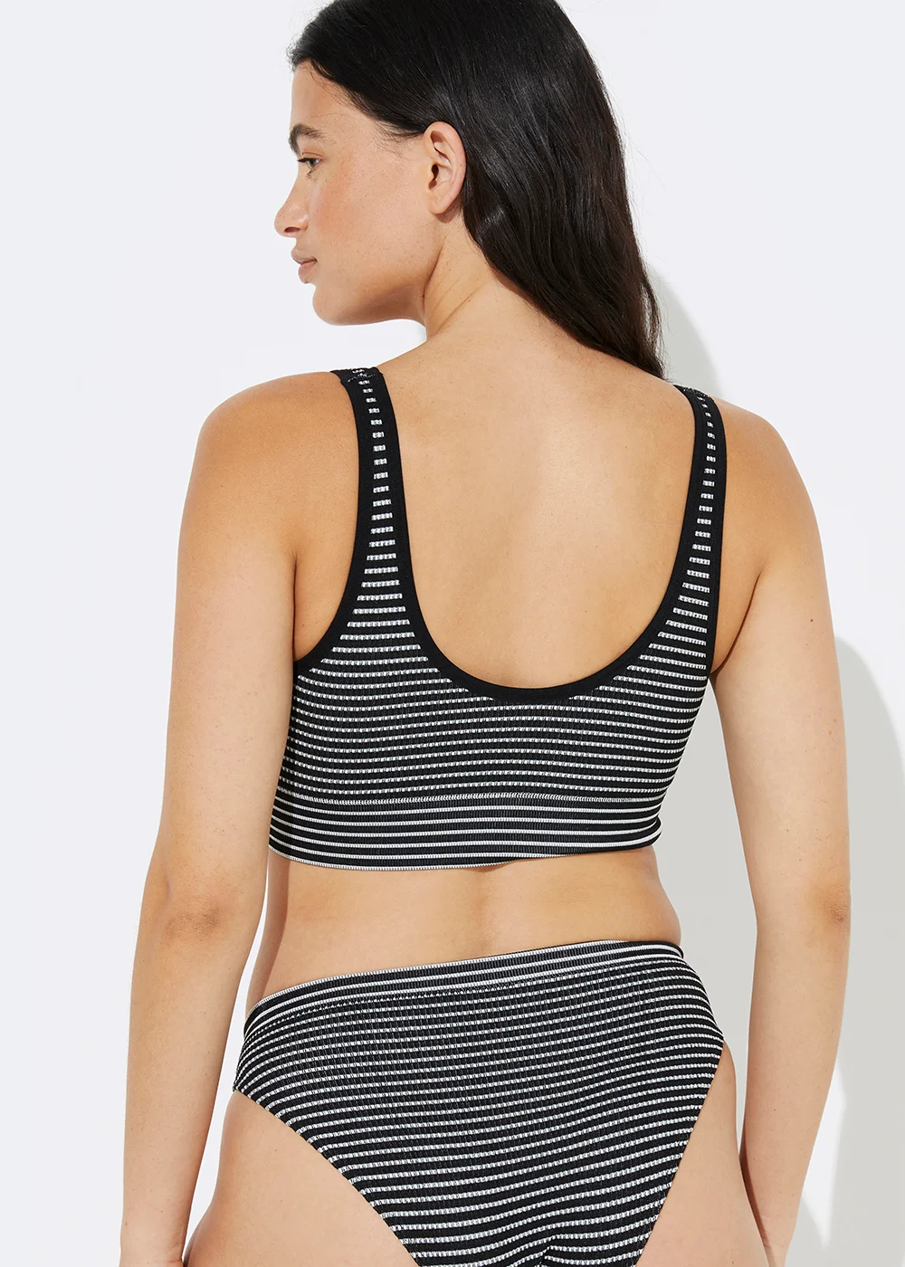 3 Pack Seam Free Ribbed Crop Tops - S Image 3
