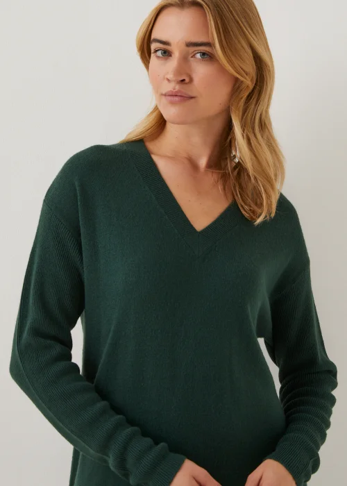 Green Super Soft V-Neck Dress - 8 Image 4