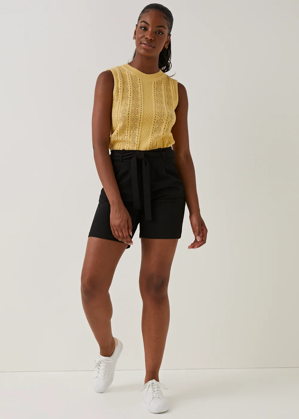 JDY Tanja Black Belted Shorts - 8 Image 3