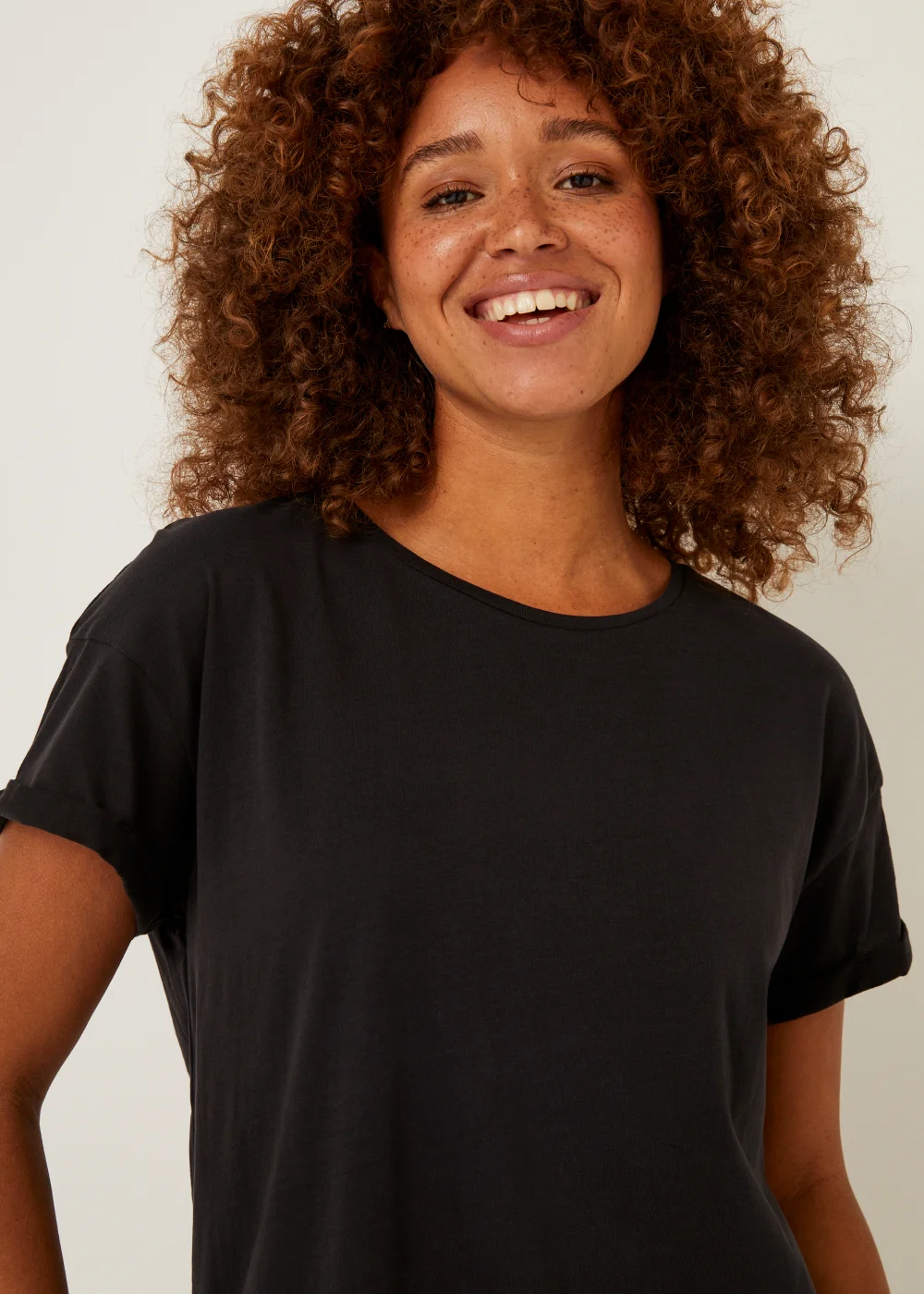 Black Essential Longline T-Shirt - Small Image 4