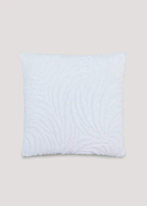 White Chenille Tufted Cushion (43cm x 43cm) Image 1