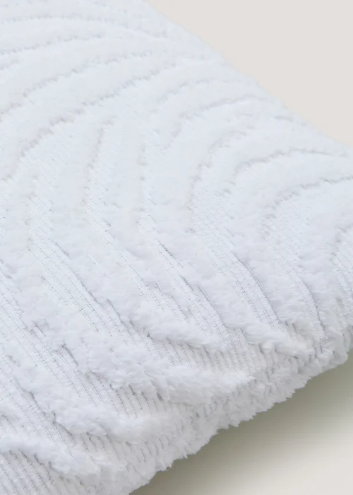 White Chenille Tufted Cushion (43cm x 43cm) Image 2