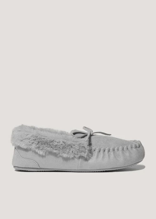 Grey Faux Fur Moccasin Slippers - Size 3 Image 1