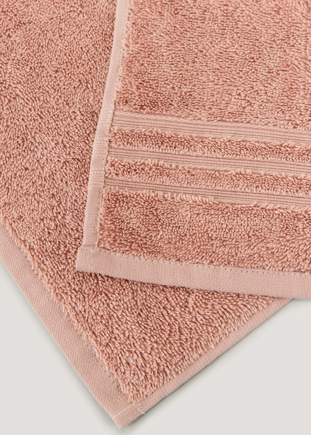 Dusky Pink 100% Egyptian Cotton Towels - Hand Towel Image 2