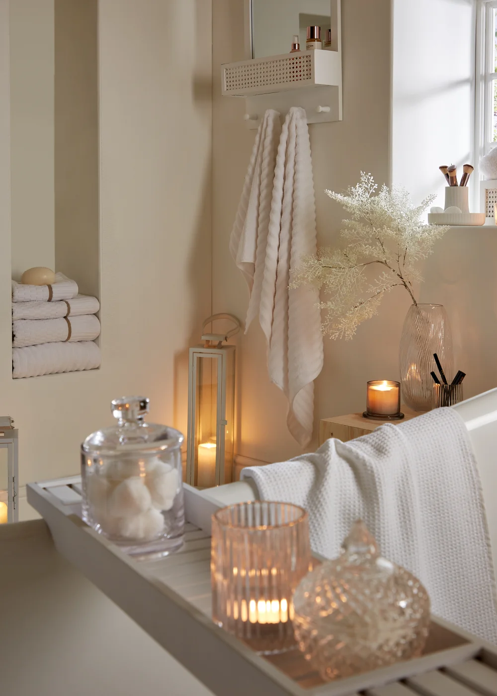 White 100% Cotton Ribbed Towels - Hand Towel Image 2