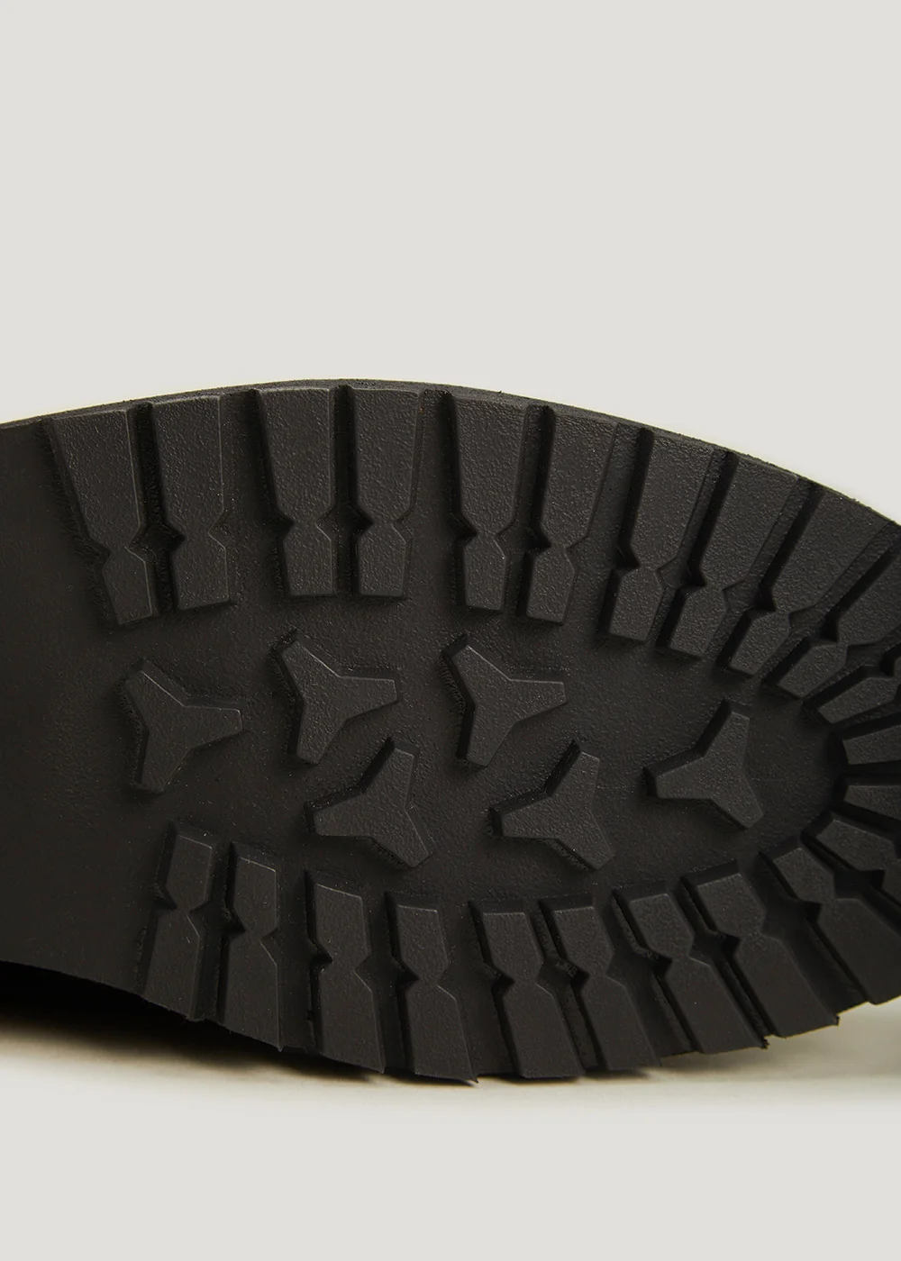 Black Leather Cleated Chukka Boots - Size 6 Image 2