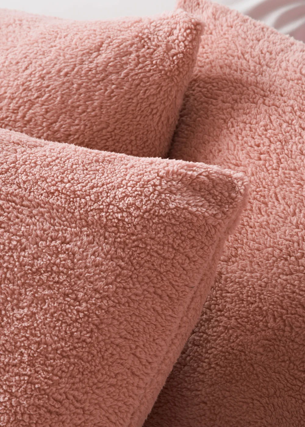Pink Teddy Fleece Duvet Cover - Single Image 4