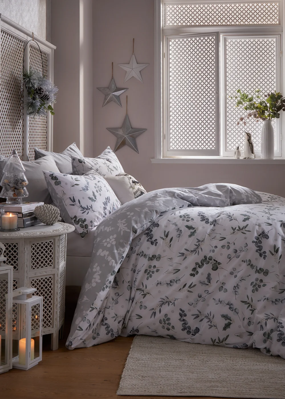 Eucalyptus Foliage Christmas Duvet Cover - Single Image 2