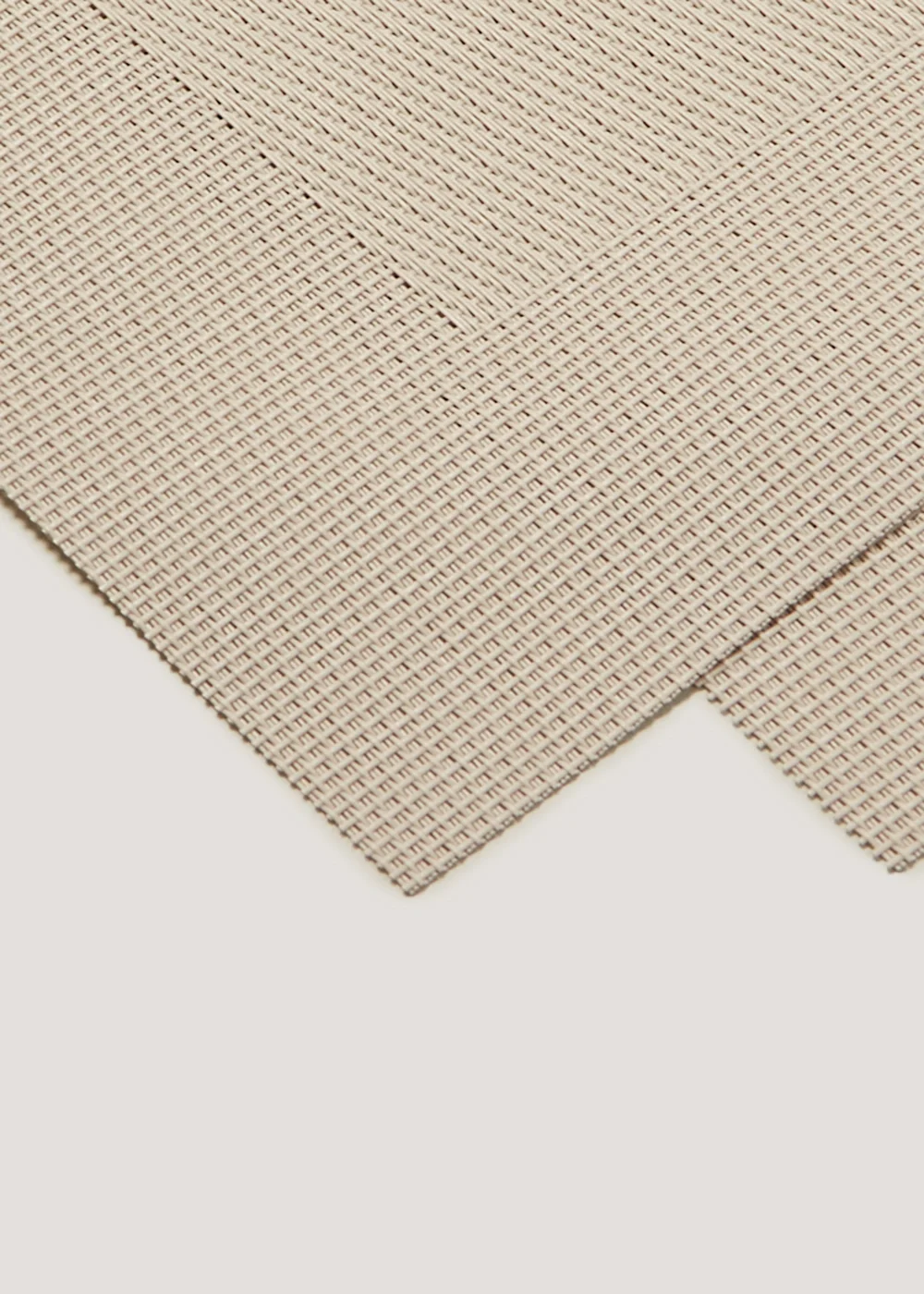 2 Pack Natural Woven PVC Placemats (45cm x 30cm) Image 2