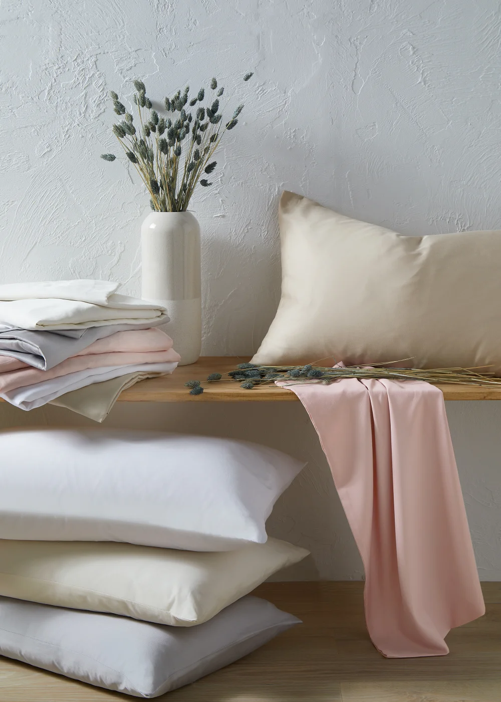 White 100% Cotton Housewife Pillowcase Pair (200 Thread) - One Size Image 3