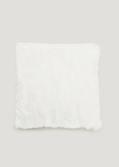 Cream Shaggy Faux Fur Cushion (43cm x 43cm) Image 1