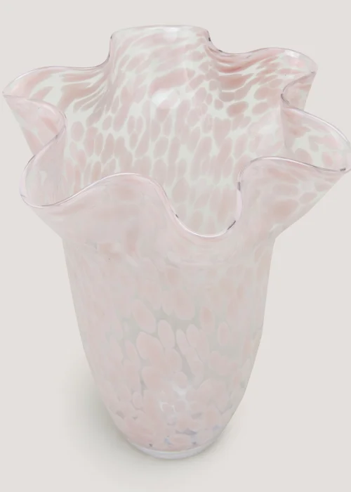 Pink Handkerchief Glass Vase (23.5cm x 23.5cm x 32.5cm) Image 2
