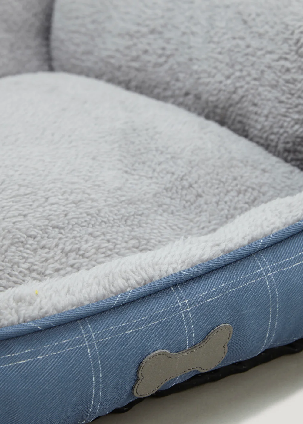 Blue Check Pet Bed (Small-Medium) - Small/Medium Image 4