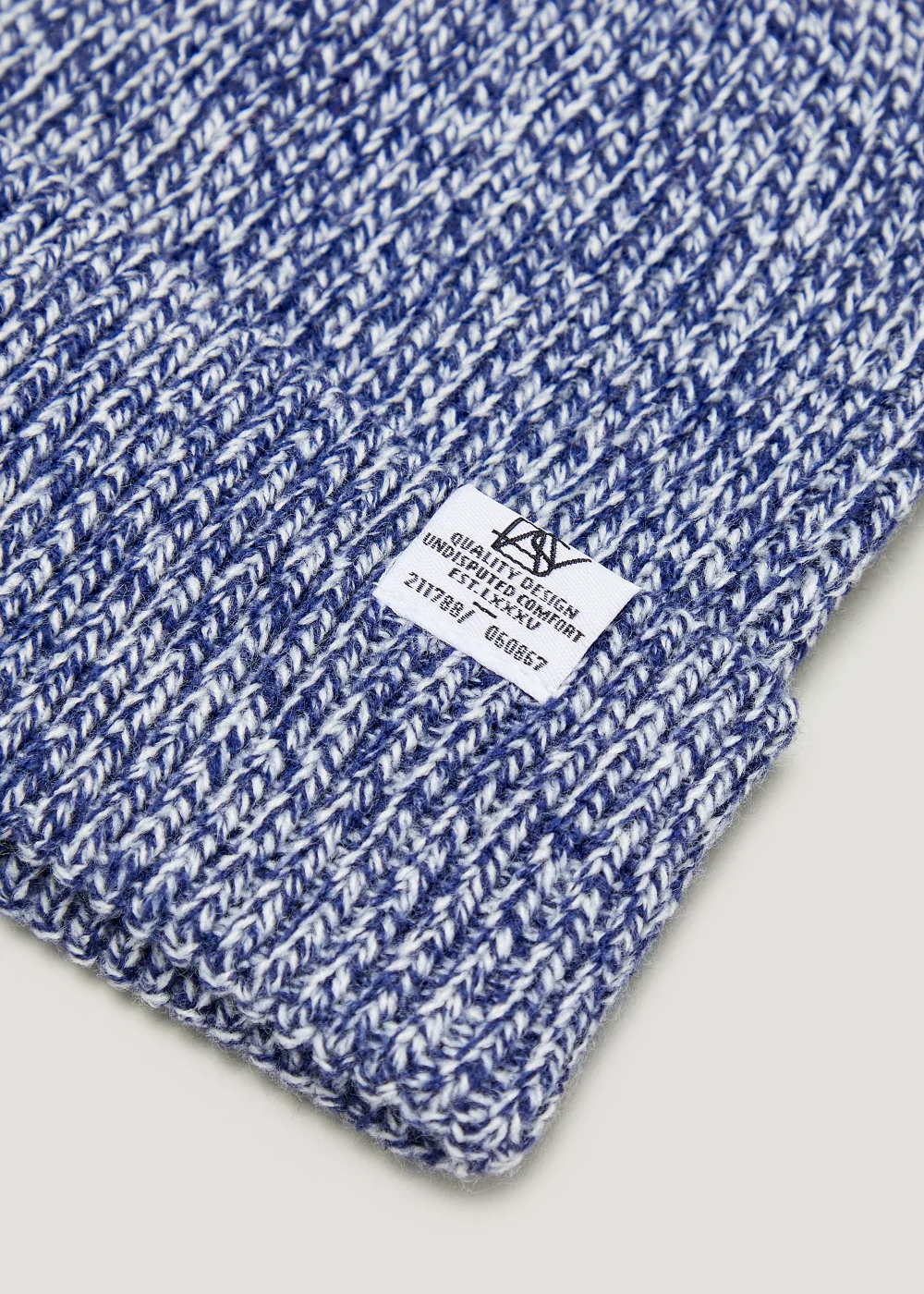 Blue Twist Yarn Beanie Hat - One Size Image 2