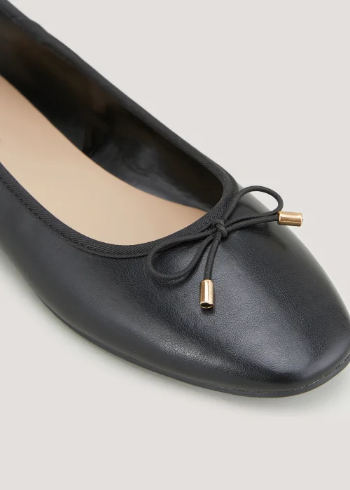 Black Square Toe Ballet Flats - Size 3 Image 2