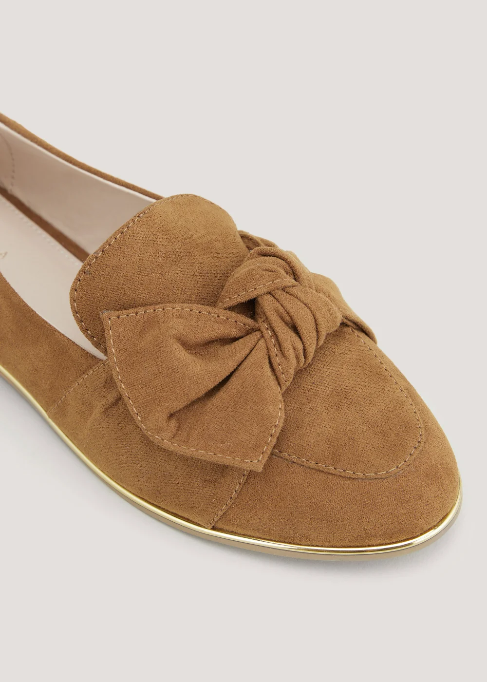 Tan Bow Loafer - Size 3 Image 2