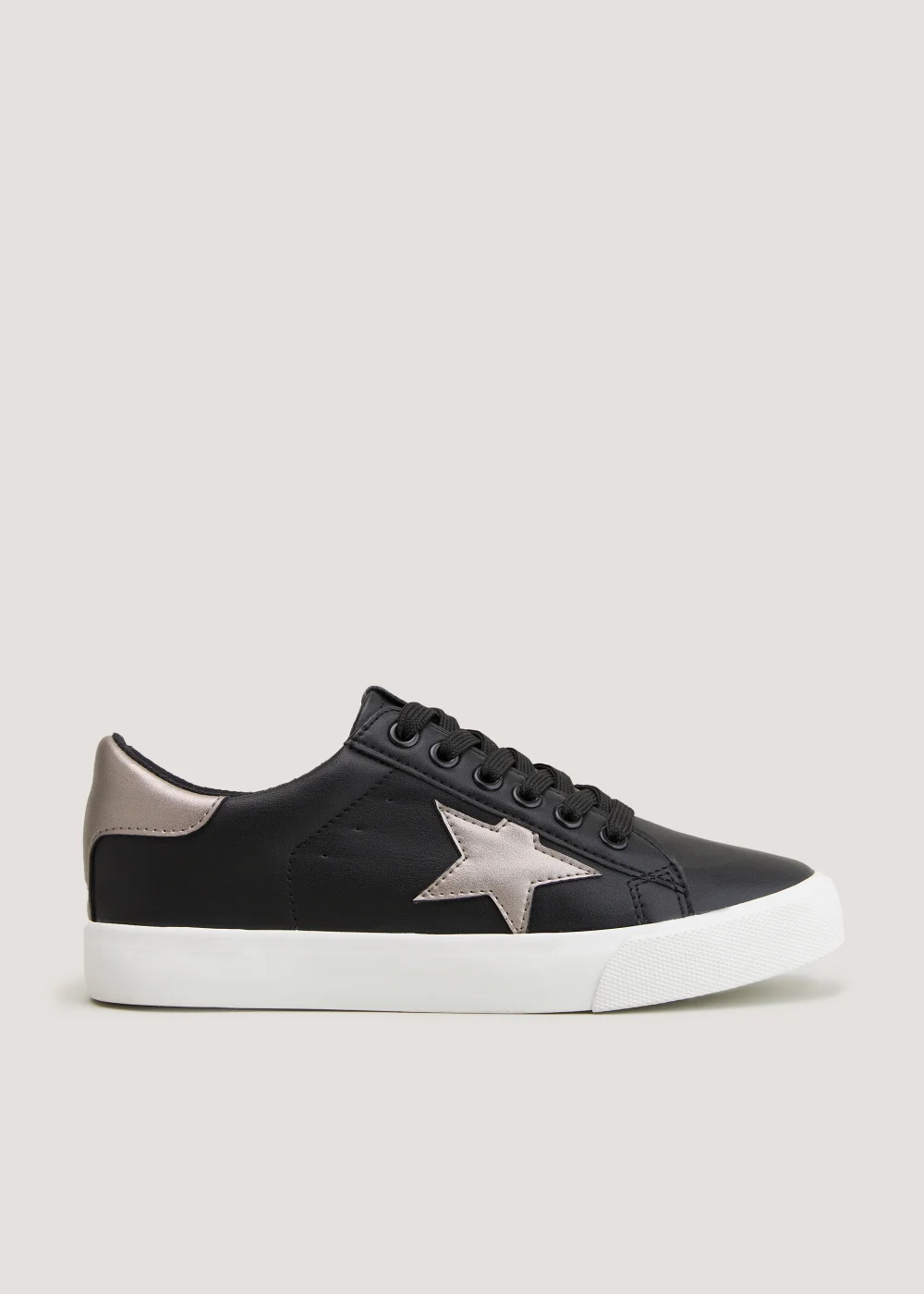 Black Star Trainers - Size 3 Image 1
