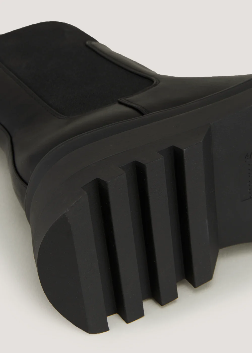 Black Platform Chelsea Boots - Size 3 Image 2