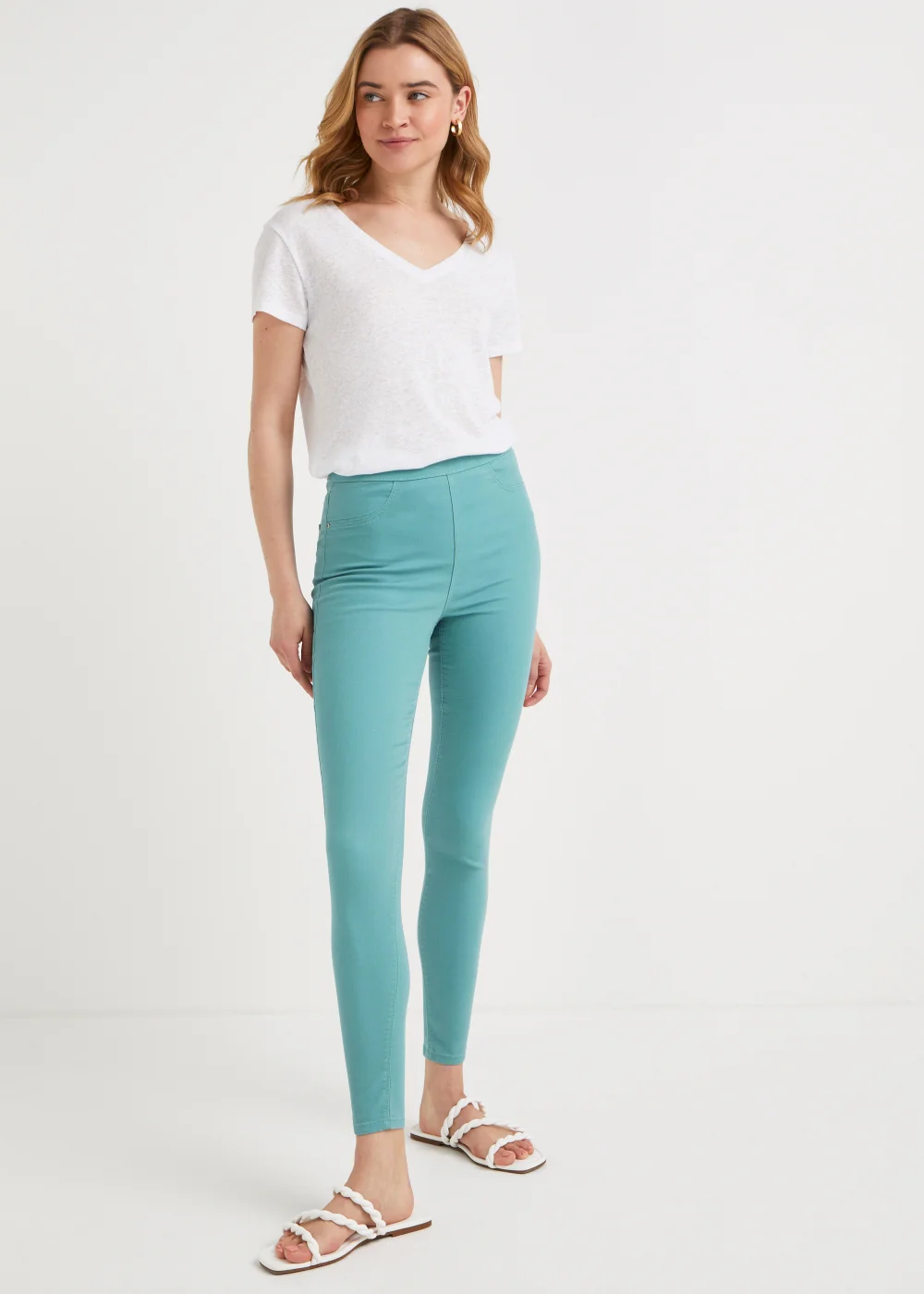 Rosie Green Pull On Jeggings (Long Length) - 8/L33 Image 1