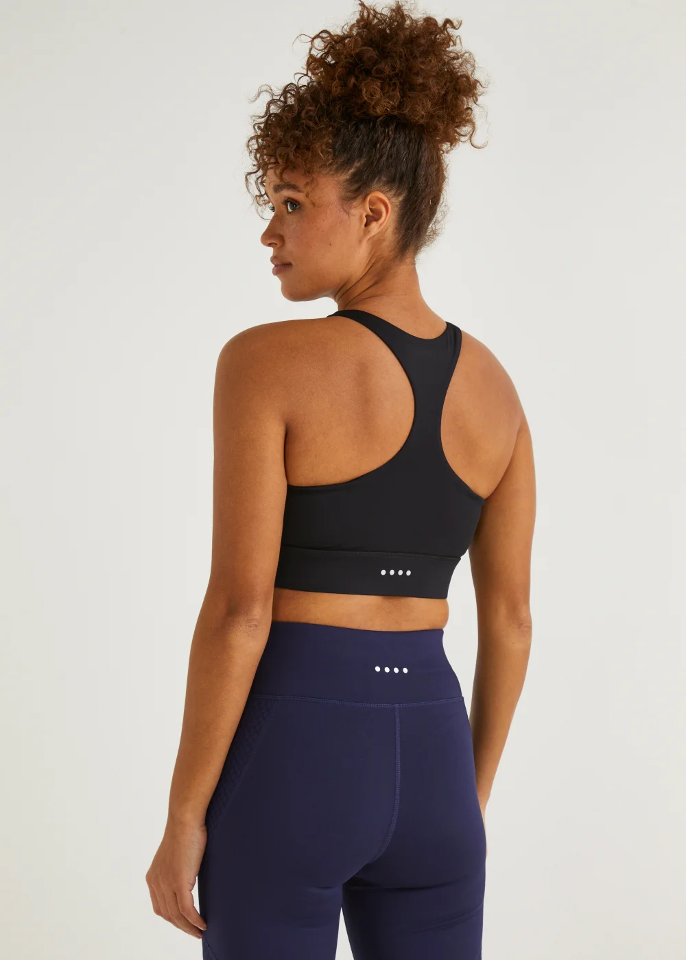 Souluxe Black Sports Crop Top - XS Image 1