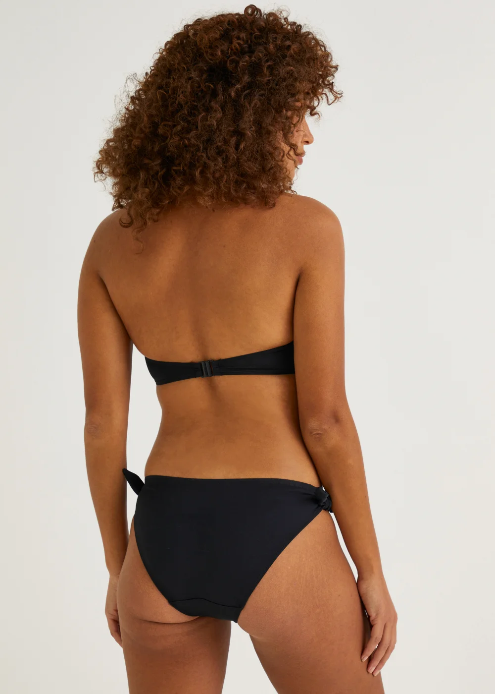 Black Twist Bikini Bottoms - 8 Image 4