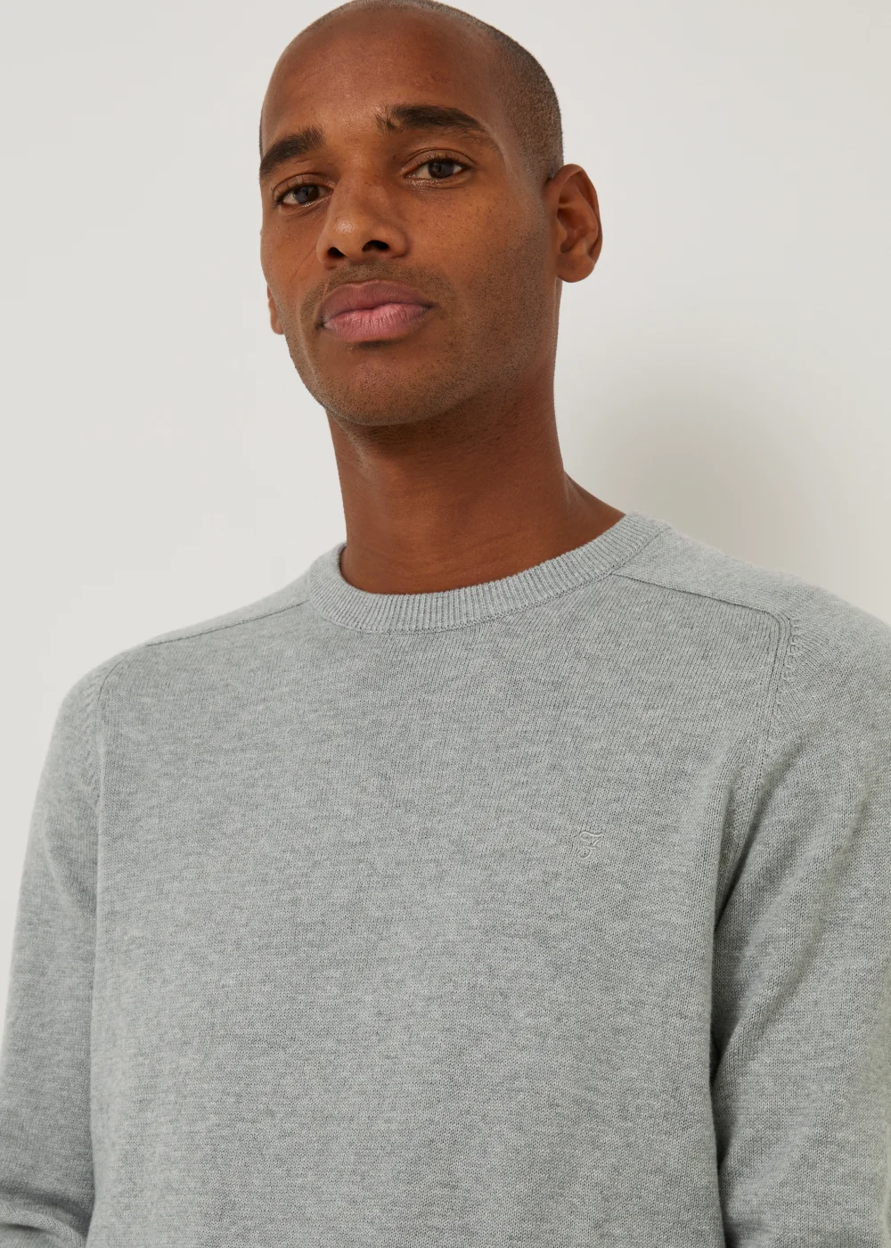 Farah Stern Grey Crew Neck Jumper - Small Image 3