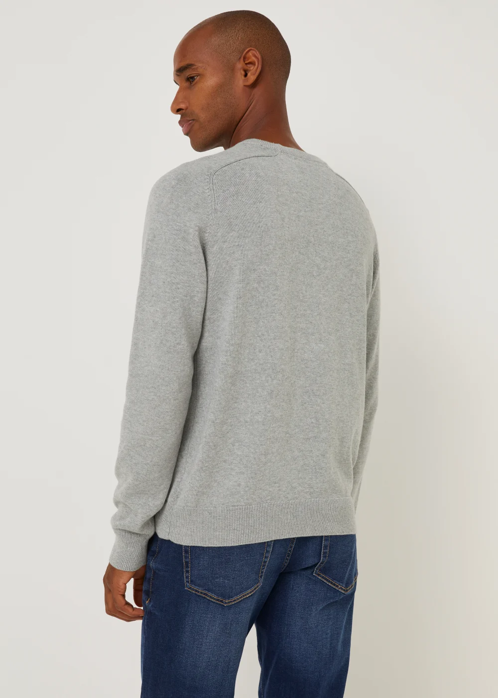 Farah Stern Grey Crew Neck Jumper - Small Image 4